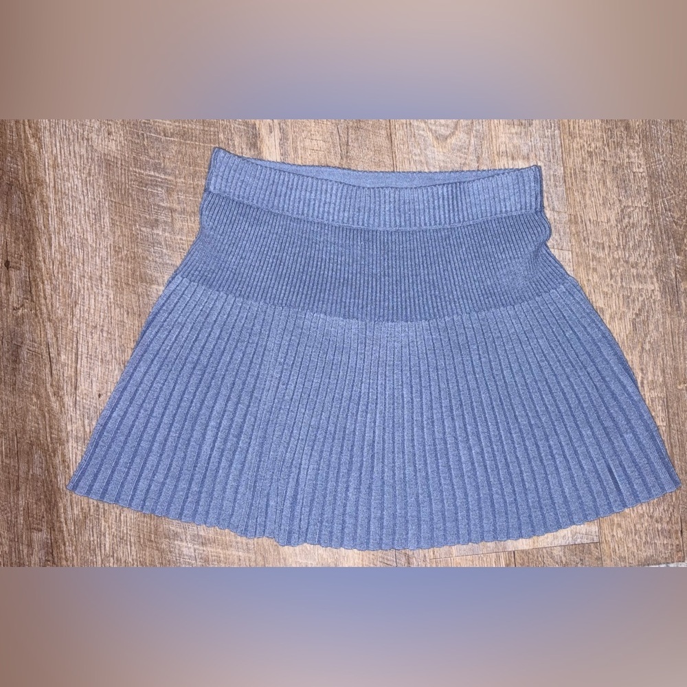 Aerie Womens Size Small Take Charge Ribbed Pleated Sweater Skirt in Blue - Picture 4 of 4